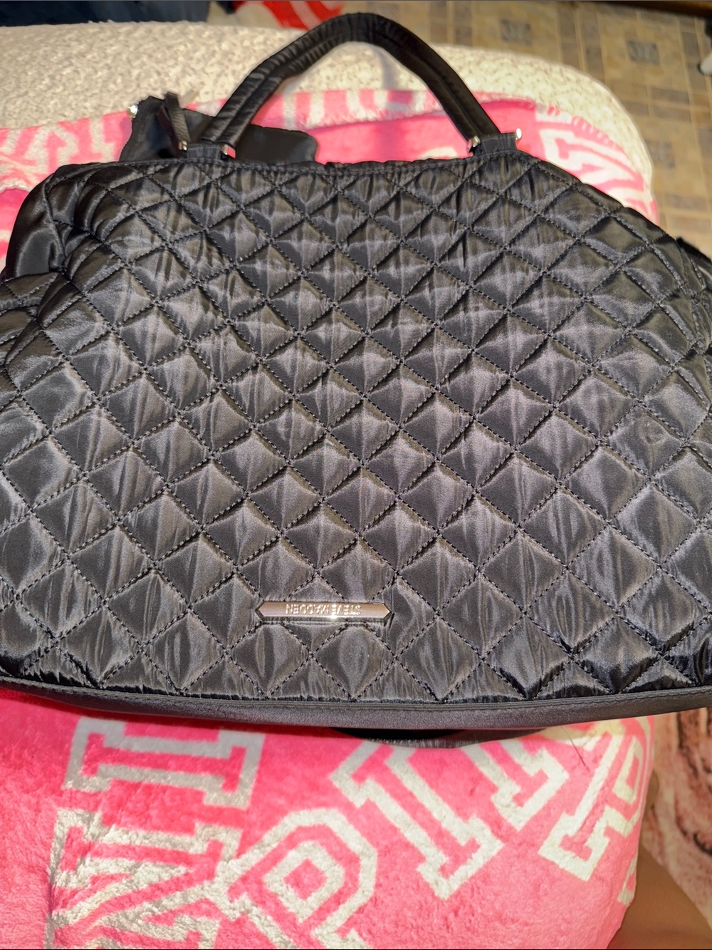 Steve Madden Black Quilted Nylon Tote with Front Pouches/Baby Diaper Bag - Picture 6 of 9